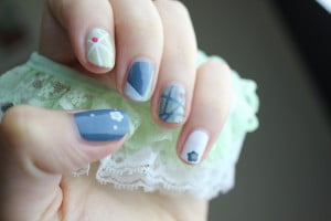 Delicate Cobweb Nails