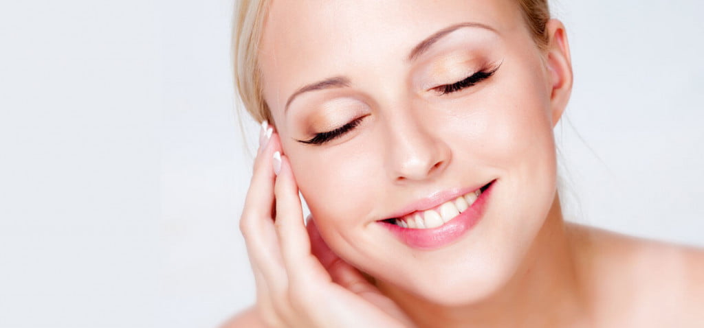 Provides Nourishment To Skin