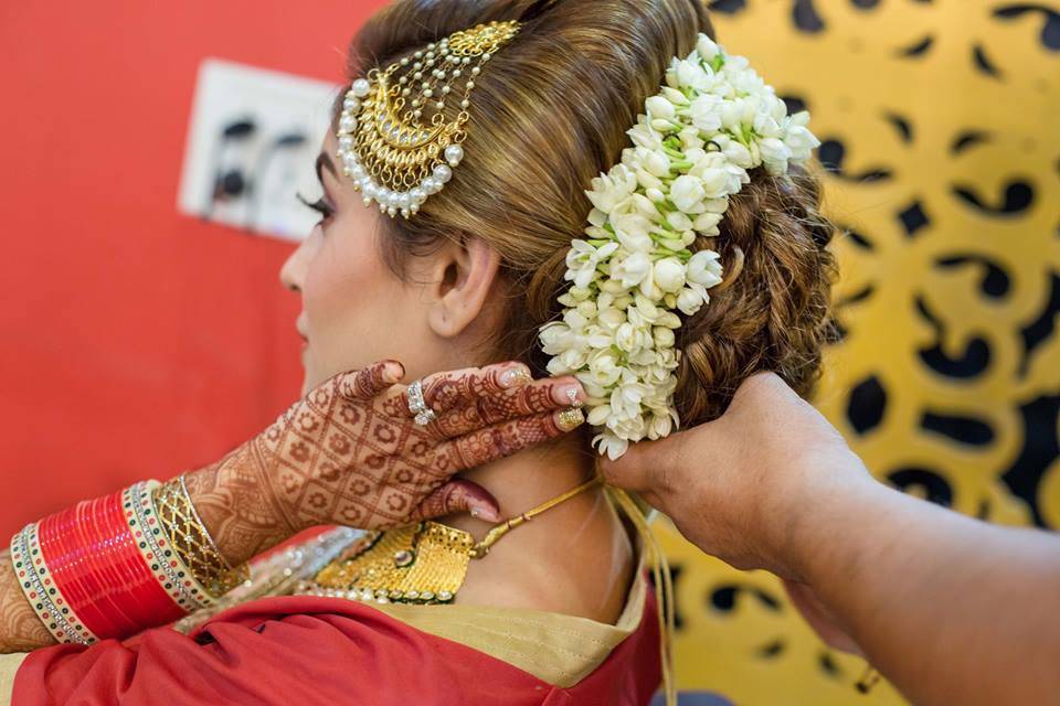 indian bridal makeup, traditional bridal makeup, bridal makeup artist, minimal bridal makeup, traditional bridal bridal makeup wedding makeup makeup look makeup look
