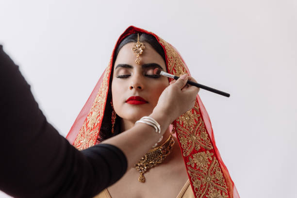 Beautiful Indian traditional woman south indian bridal makeup, indian bridal makeup, indian bridal makeup, traditional bridal, muslim brides, traditional makeup, wedding day, no makeup makeup bridal makeup wedding makeup makeup look