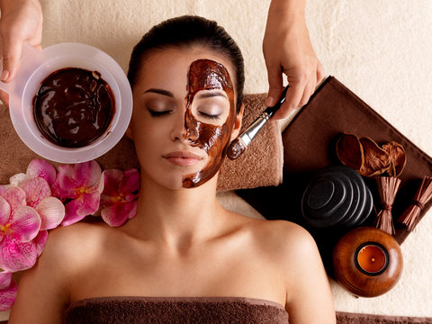 Helps Fight Signs of Aging