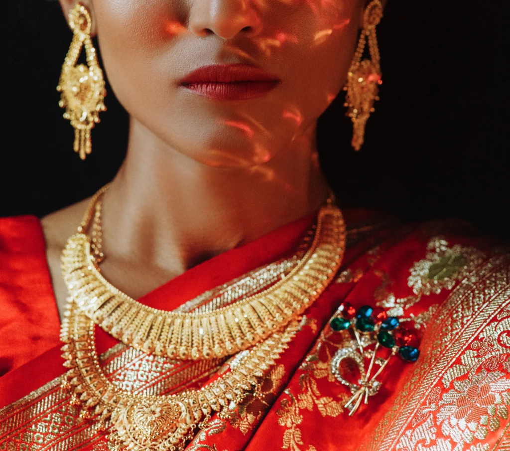 How To Transform Your Whole Look With Fine Jewelry