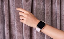 Get On Trend with 4 Smart Watch for Girls