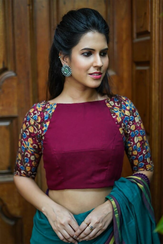 Printed Boat Neck Designer Blouses